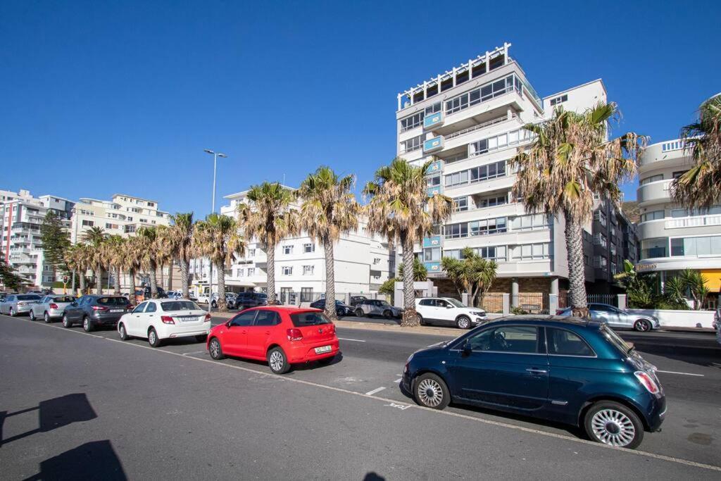 Living The Front Life * Cape Town