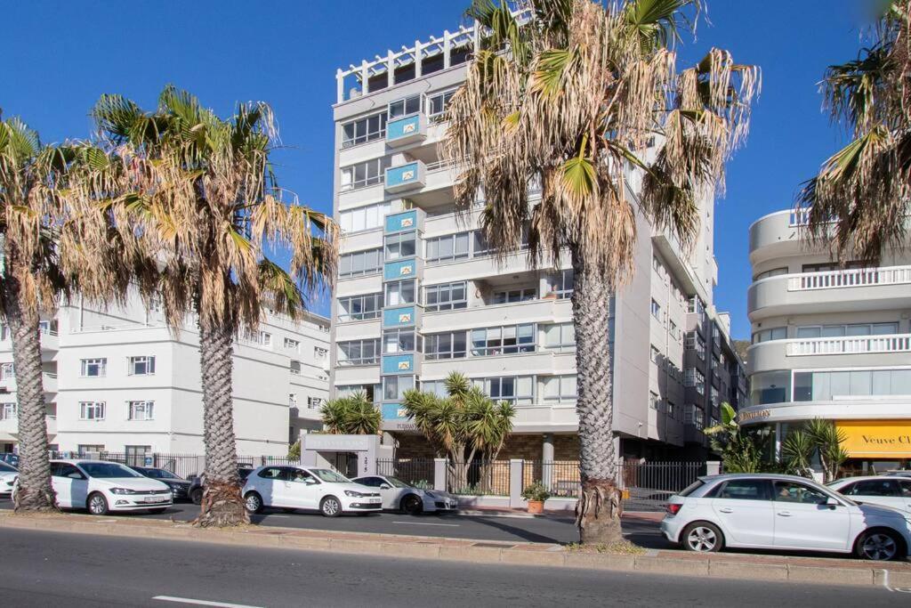 Apartment Living The Front Life *